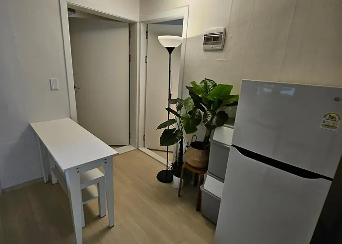 Me House Guest house *